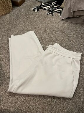 Comfy lululemon pants
